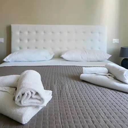 Casa Myriam Veronaforent アパート